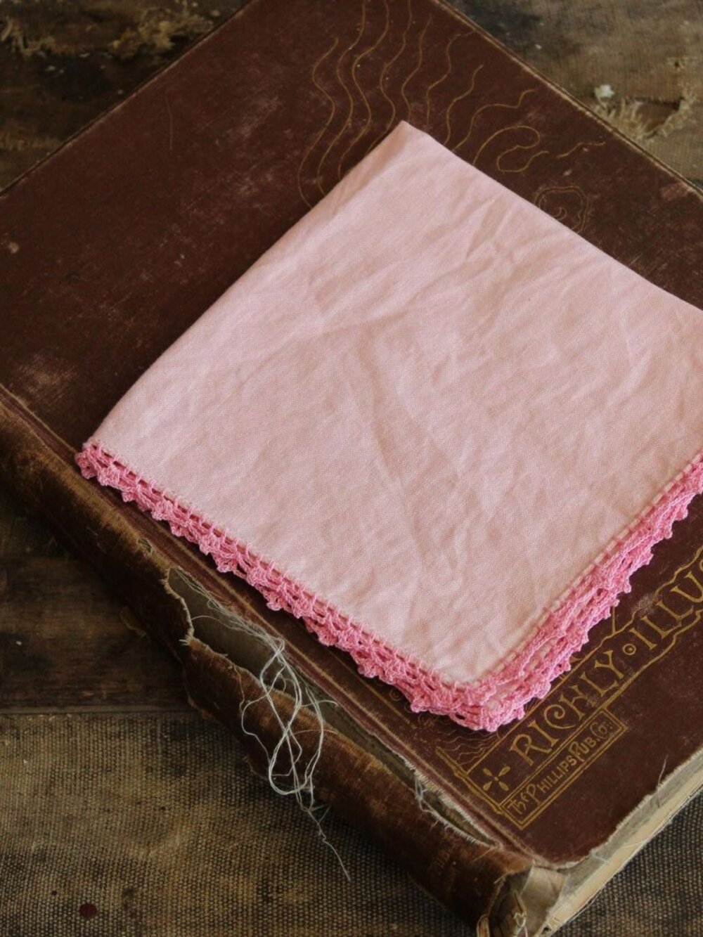Vintage 1950s 1960s Handkerchief, Pink Linen With  Crochet Lace Trim Hankie